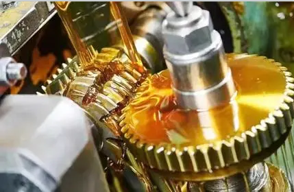 汽車(chē)潤(rùn)滑油有哪些作用？
